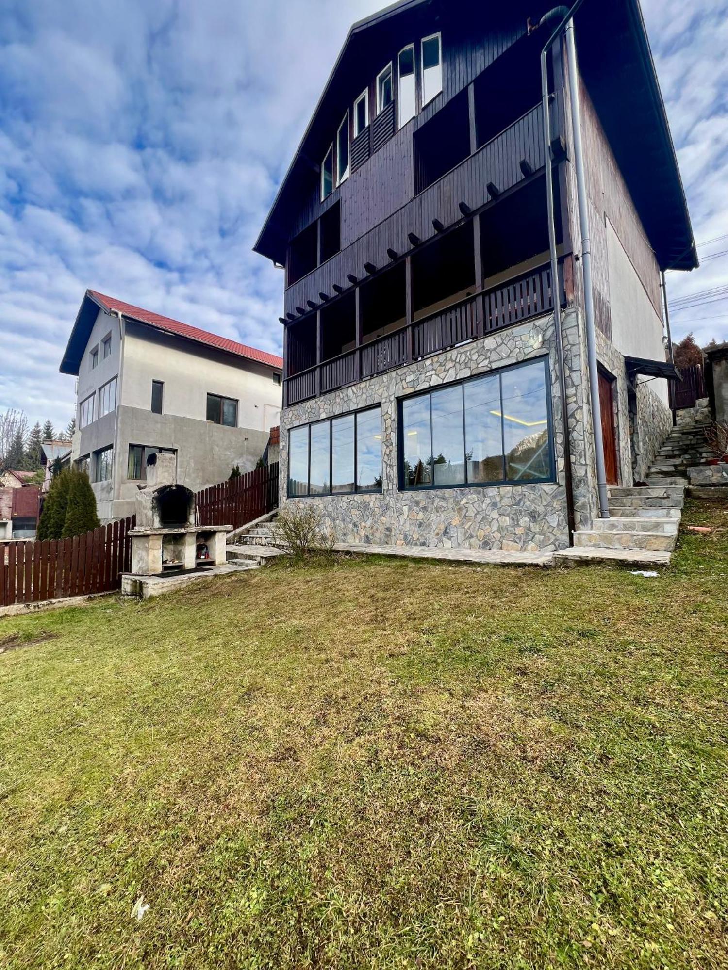 The Bear House 2 Villa Buşteni Exterior foto